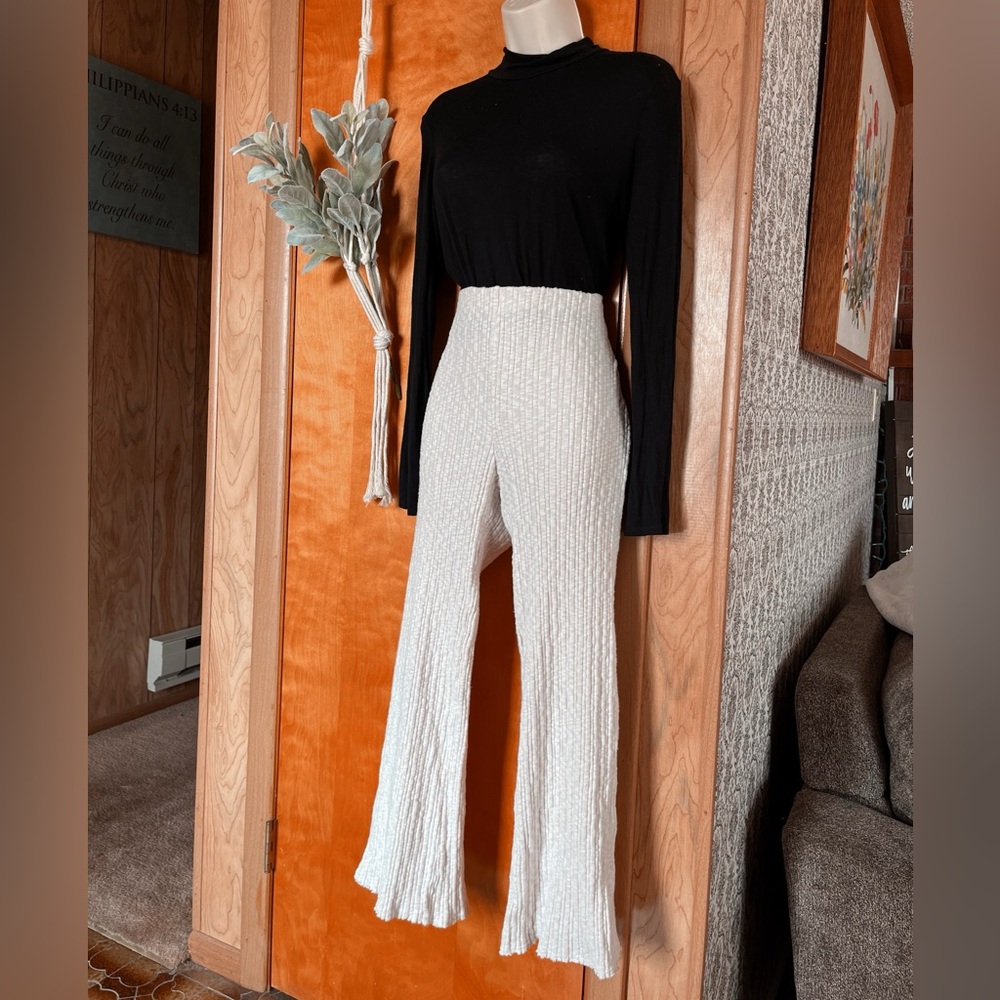 H&M Sweater Flared Leggings